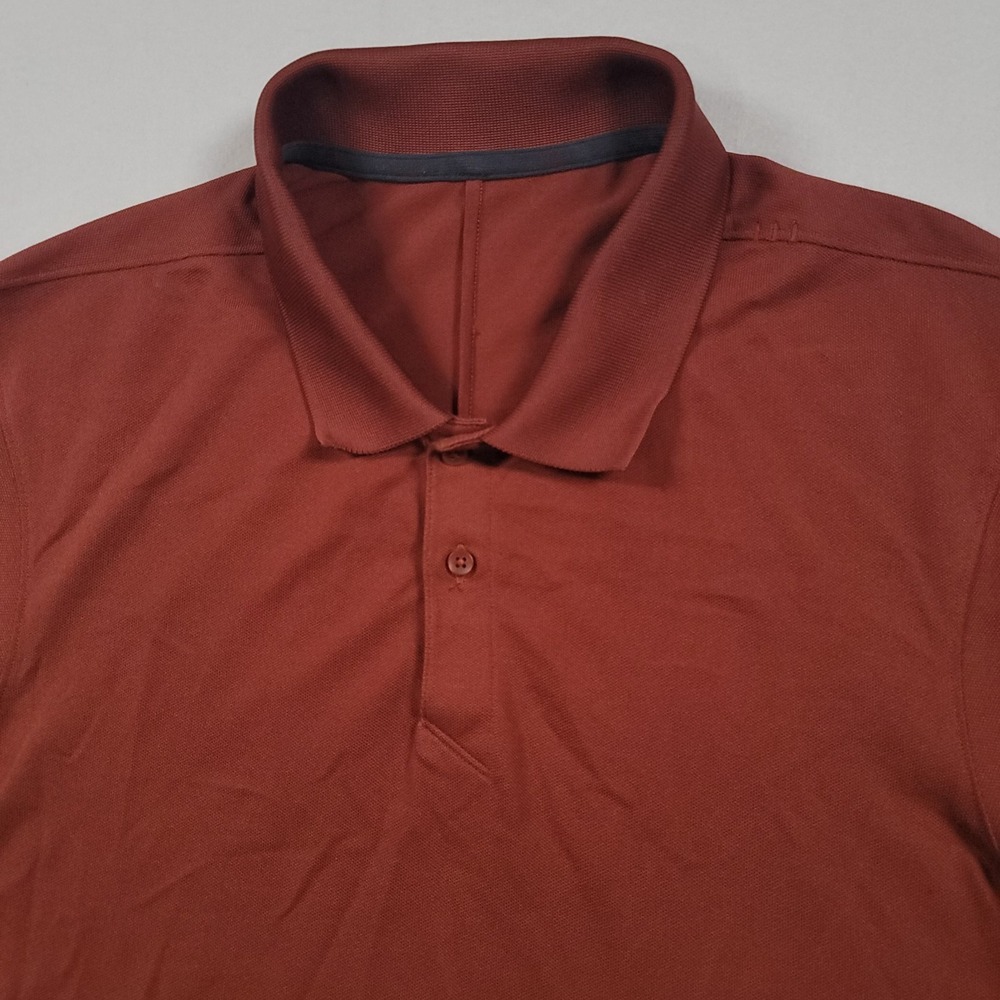 Lululemon Men Tech Pique Polo Medium Dark Terracotta Short Sleeve Vents